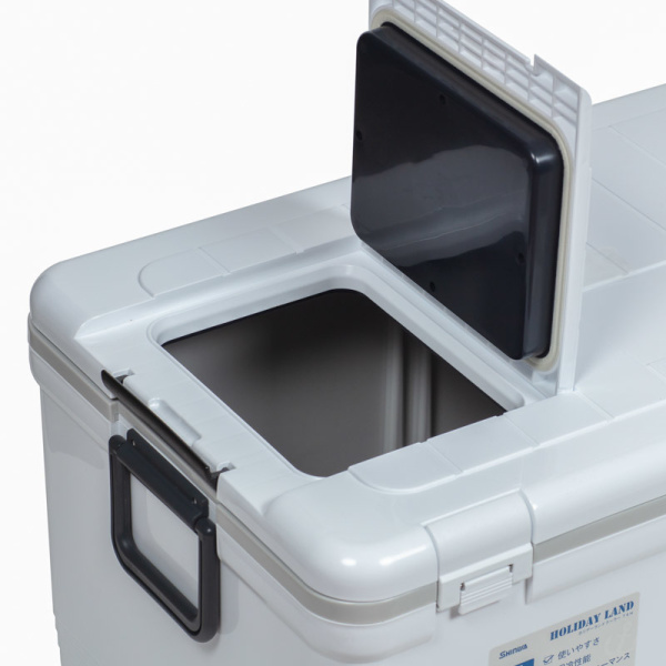 3 Термобокс SHINWA Holiday Land Cooler 76H белый