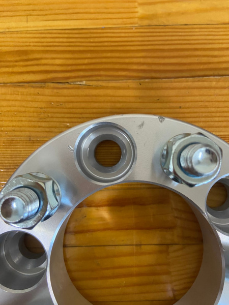 2 Проставки колесные РИФ 5x114.3, центр. отв. 82 мм, толщ. 30 мм (2 шт.) (уценка)