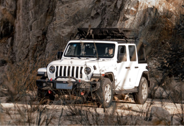 Палатка на крышу автомобиля Wild Land Voyager 160