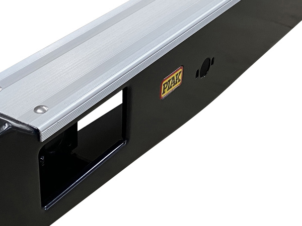 Бампер задний PIAK с фаркопом Toyota Hilux 2005-2014