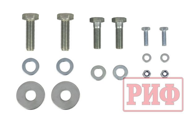 Бампер РИФ силовой задний Toyota Land Cruiser 78 2007+ с квадратом под фаркоп и фонарями