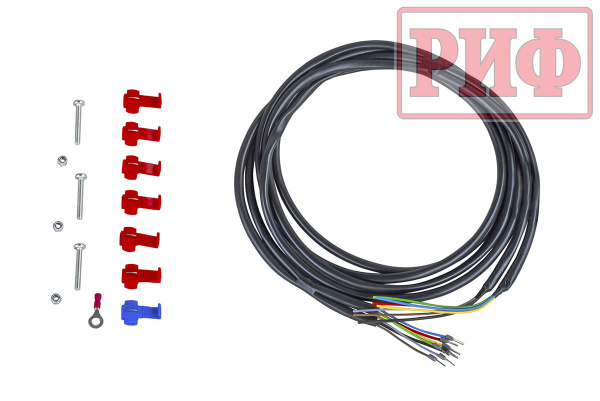 Бампер РИФ силовой задний Toyota Land Cruiser 76 2007+ с квадратом под фаркоп и фонарями