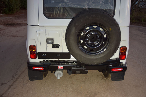 Бампер РИФ силовой задний УАЗ Хантер с фонарями, калиткой, возможностью установки фаркопа, стандарт