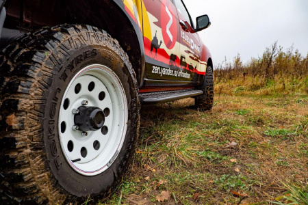 Пороги РИФ силовые Isuzu D-MAX (2012-2019)