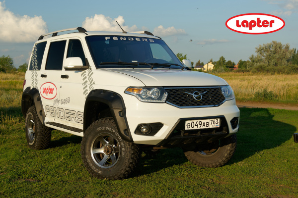 Расширители колёсных арок УАЗ Патриот NEW без накладок на бампер (2 бака)