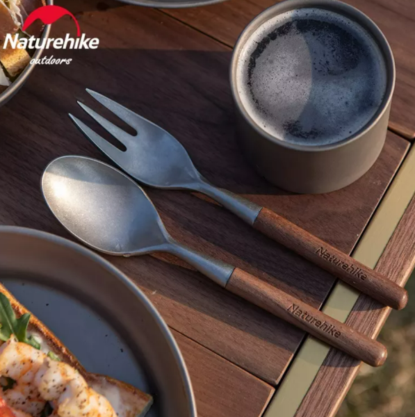 3 Набор столовых приборов Naturehike 3 в 1 (нож, вилка, ложка), нержавеющая сталь, орех, в чехле