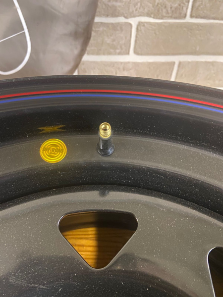 1 Диск усиленный Тойота Ниссан стальной черный 6x139,7 8xR16 ET0 (треуг. мелкий) (уценка)