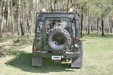 Бампер РИФ задний Defender под лебедку Бампер РИФ задний Defender под лебедку