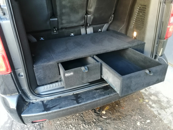 Органайзер в багажник "Тайга" для Peugeot Traveller Long