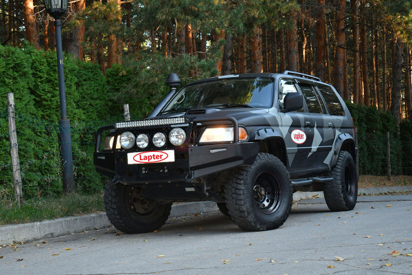 Расширители колёсных арок Mitsubishi Pajero Sport (70мм) под силовой бампер