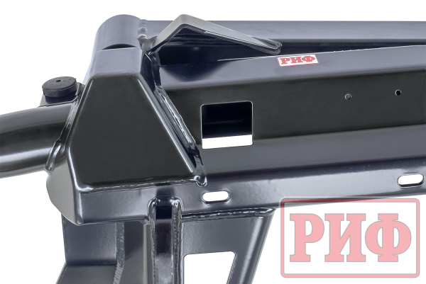 Бампер РИФ задний Toyota Land Cruiser Prado 150 c квадратом под фаркоп и калиткой Бампер РИФ задний Toyota Land Cruiser Prado 150 c квадратом под фаркоп и калиткой