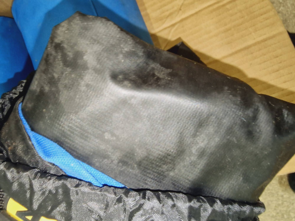 3 Сумка для вещей на запасное колесо синяя Telawei (уценка) 3 Сумка для вещей на запасное колесо синяя Telawei (уценка)