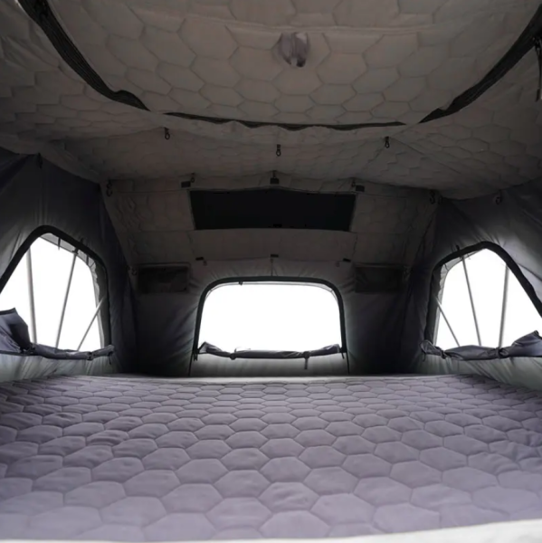 Палатка на крышу автомобиля Wild Land Voyager 140 Pro ECO