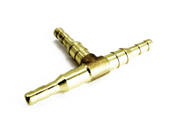 Штуцер-тройник универсальный под шланг диаметром 6-9 мм