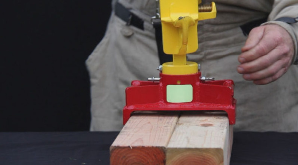 Домкрат реечный Hi Lift Super X-Treme чугун 150см Домкрат реечный Hi Lift Super X-Treme чугун 150см