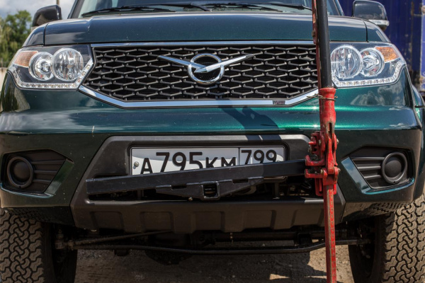 Вставка РИФ в фаркоп для подъема а/м домкратом Hi-Lift