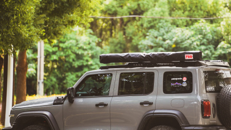 4 Маркиза автомобильная РИФ веерная 2,0х2,0 м (левая)